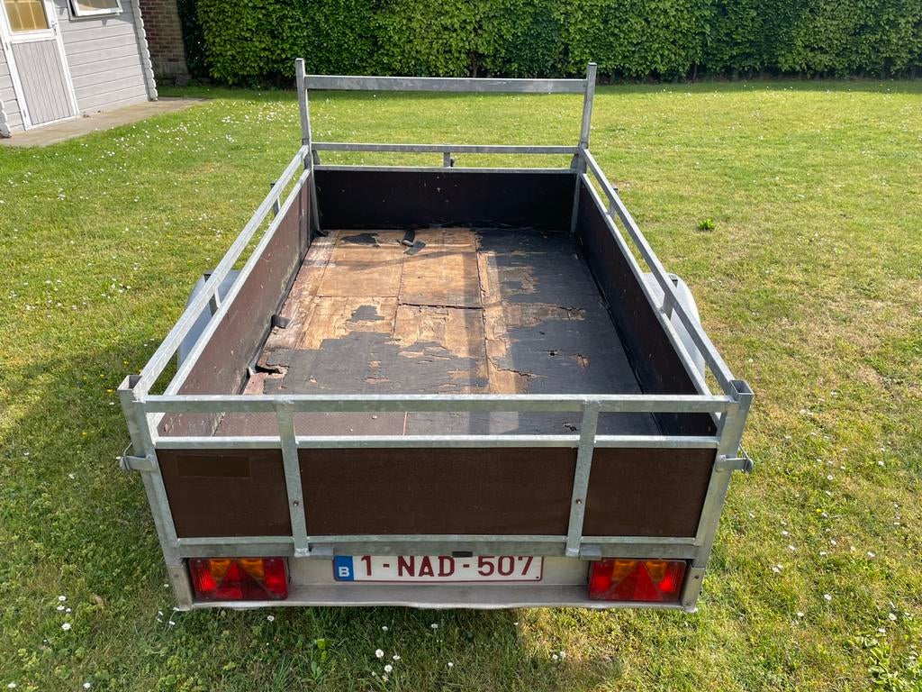 Aanhangwagen met gebruiksporen, Autos : Divers, Remorques, Enlèvement, Utilisé