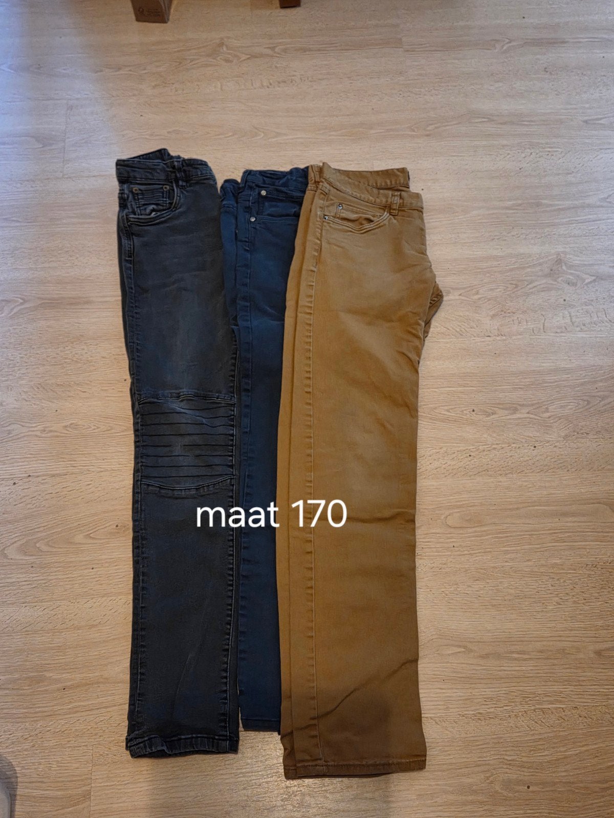 3 broeken maat 170, Ophalen of Verzenden