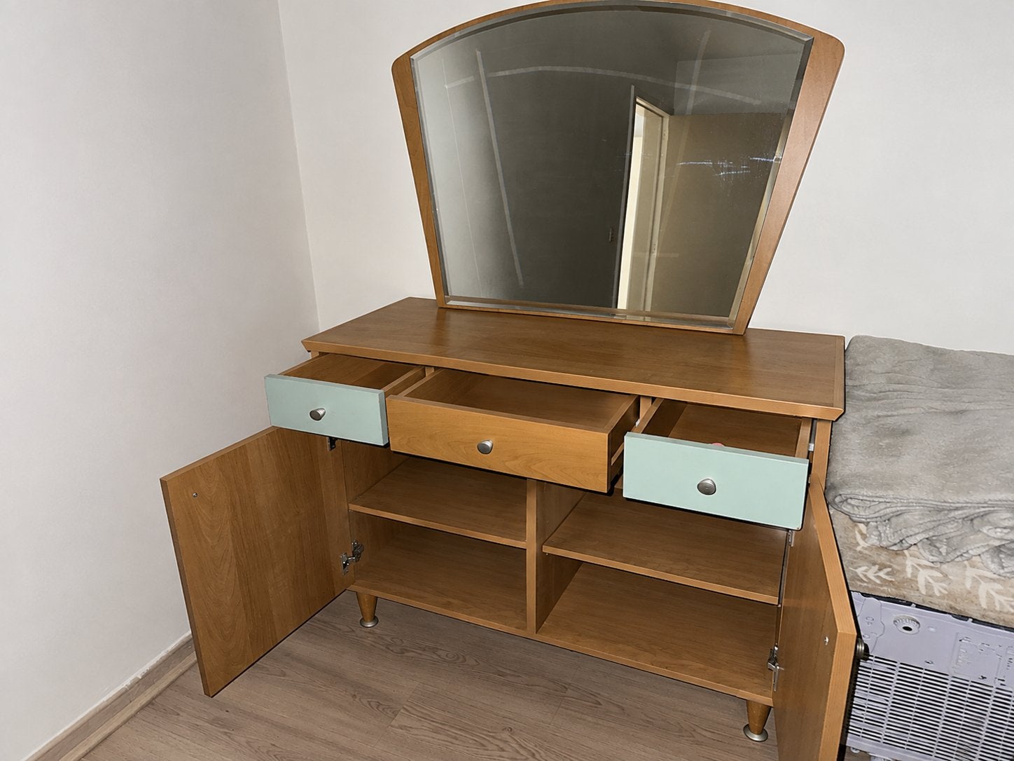 Kaptafel / Dressoir met Spiegel, Ophalen, Zo goed als nieuw