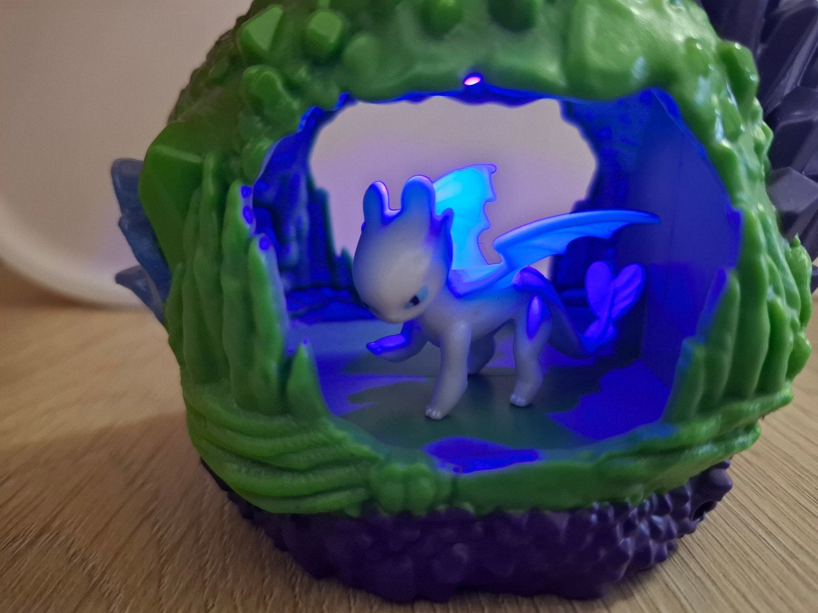 Dragons,hoe tem je een draak,how to train a dragon, Kinderen en Baby's, Ophalen of Verzenden, Zo goed als nieuw