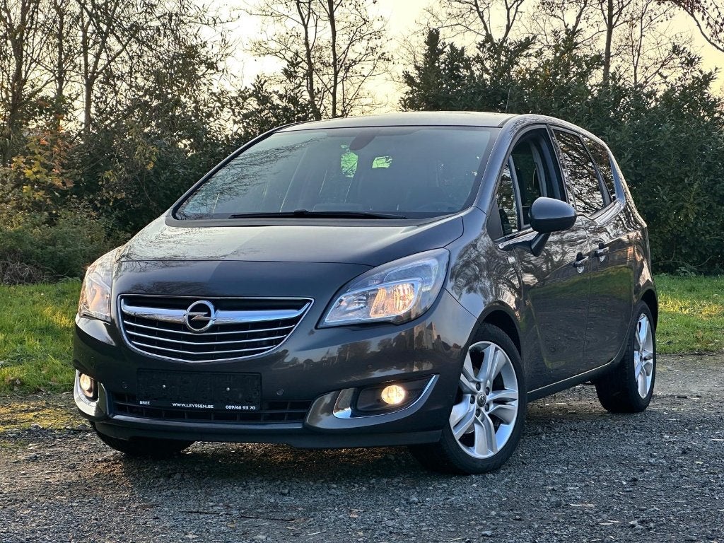 2016 Opel Meriva 1.4 Benzine 94.km Eur 6b - AIRCO, Auto's, Voorwielaandrijving, Monovolume, Multifunctioneel stuurwiel, Handgeschakeld