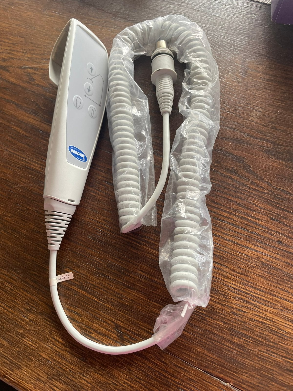 TÉLÉCOMMANDE MÉDICALE NEUVE - Marque « LINAK » Modèle HB30, Ophalen, Nieuw