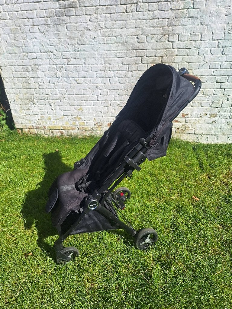Plooibuggy Silver Cross - Jet - handbagage afmetingen, Ophalen, Zo goed als nieuw, Overige merken, Verstelbare rugleuning