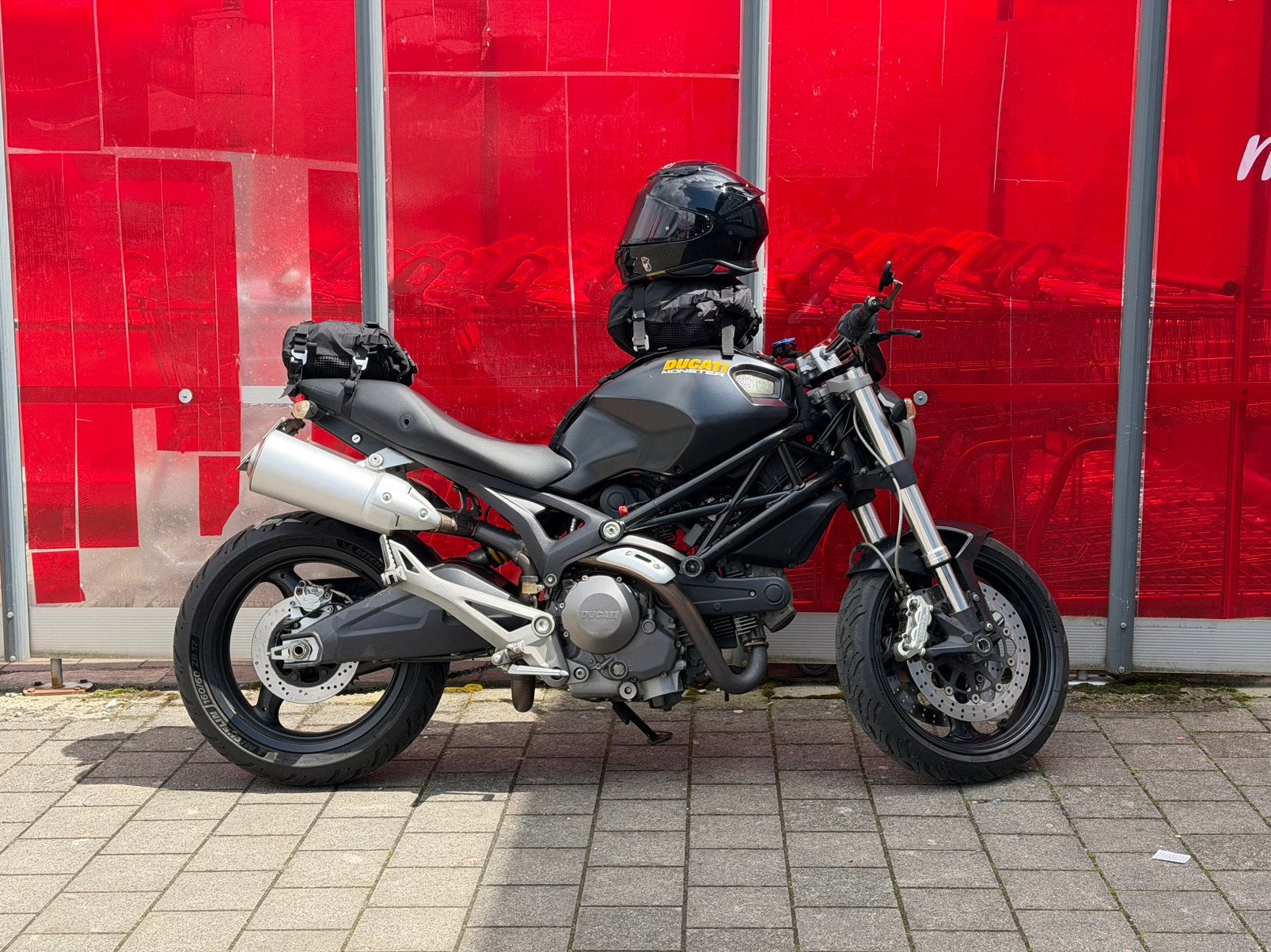 Prachtige Ducati Monster 696, Motoren, Motoren | Ducati, 2 cilinders, Motorrijbewijs A, Gebruikt, Particulier