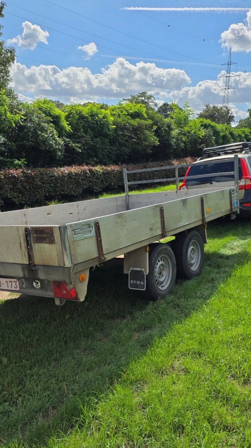 Aanhangwagen tehuur, Enlèvement, Utilisé