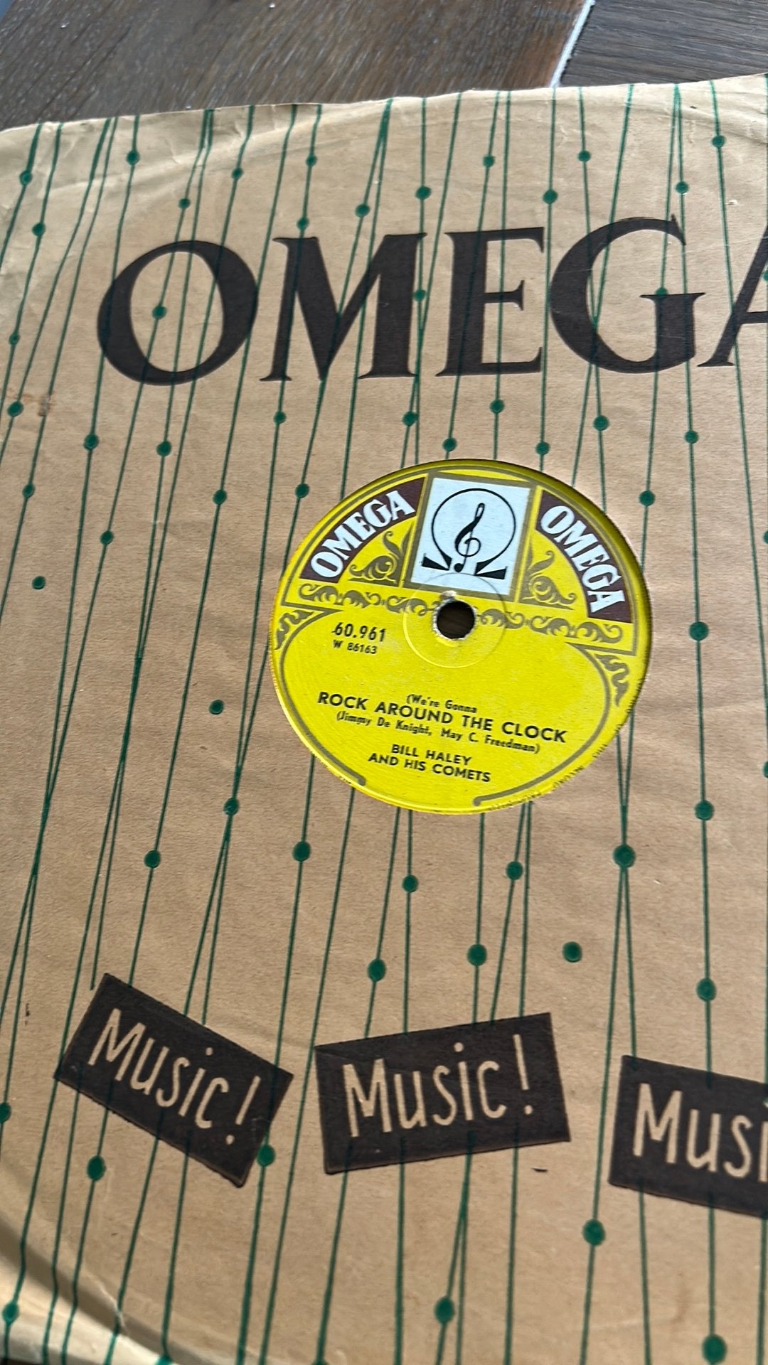 78 toeren plaat Rock around the clock 1954, LP, Avec pochette intérieure, Rock 'n' roll, Enlèvement