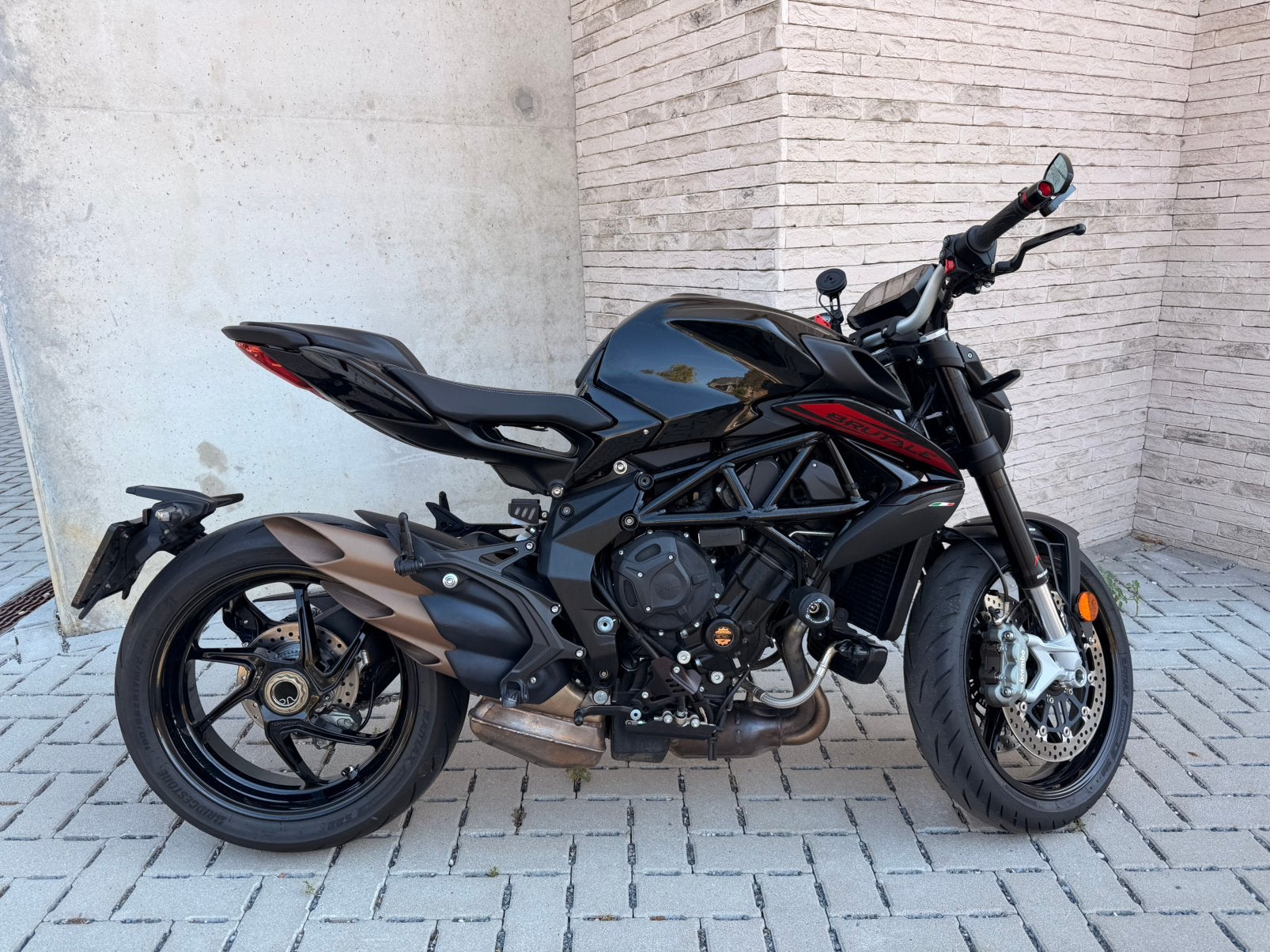 MV agusta Brutale 800R nieuwstaat!!, 3 cilinders, Particulier, Meer dan 35 kW, Naked bike