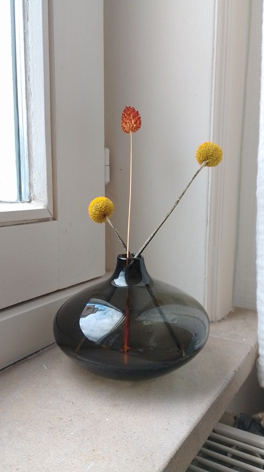 leuk vaasje gekleurd glas, Ophalen of Verzenden, Handgemaakt, Grijs, Glas