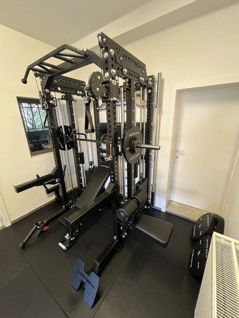 M8 3IN1 model - all in one smith machine rack, Enlèvement ou Envoi, M, Comme neuf, M