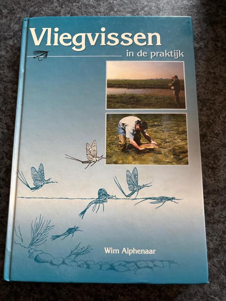 Vliegvissen in de praktijk, Ophalen of Verzenden, Zo goed als nieuw
