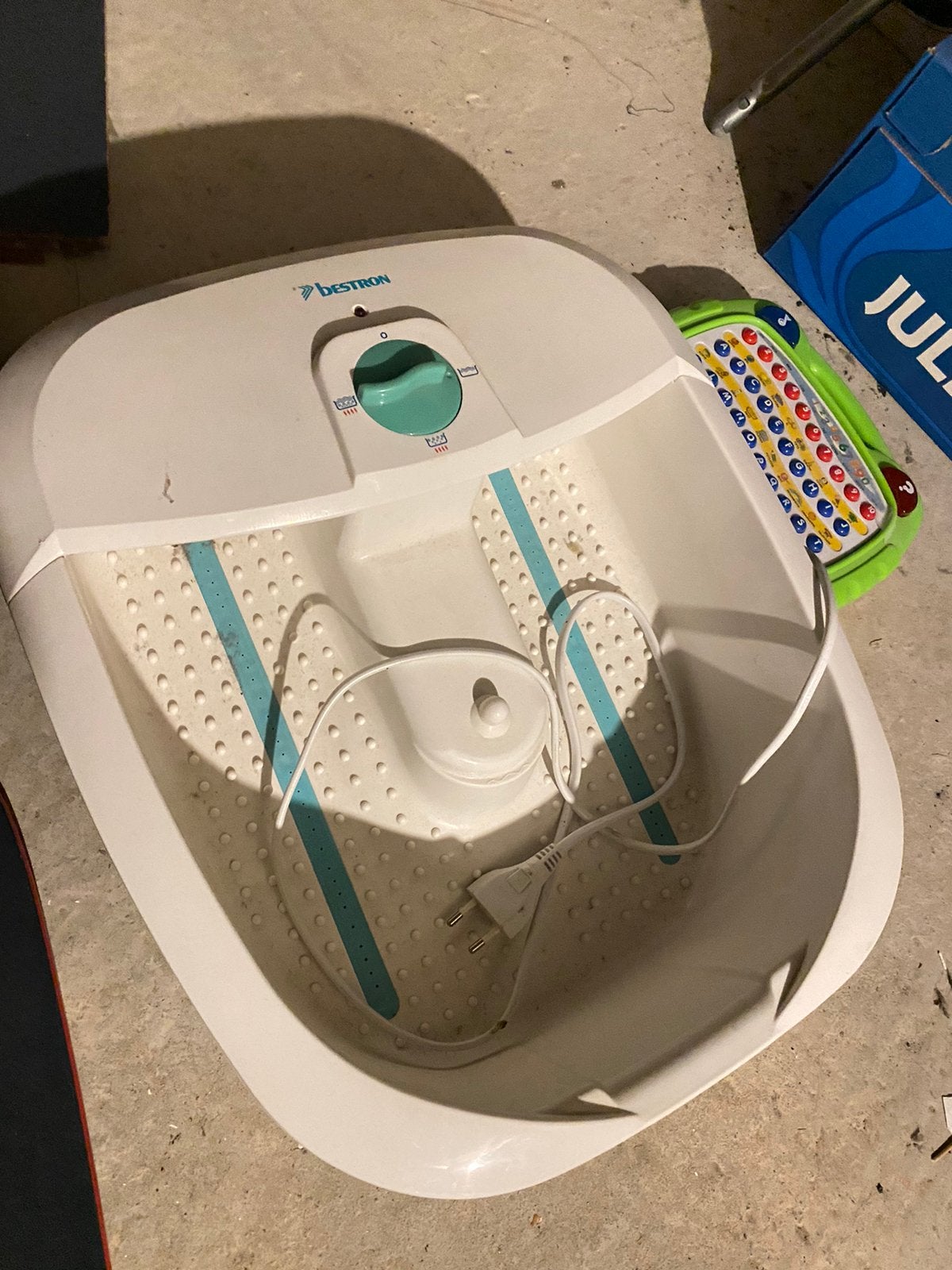 bain de pieds électrique, Sports & Fitness, Produits de massage, Enlèvement, Comme neuf, Appareil