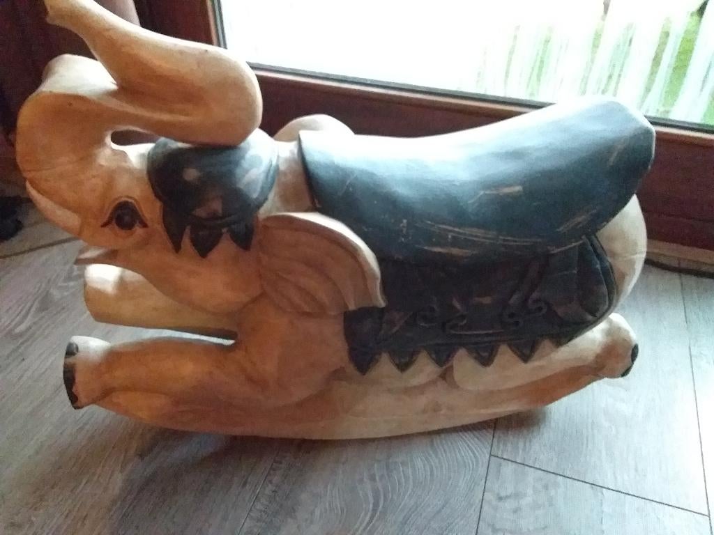 Antieke hobbel-olifant, handgesneden, Antiek en Kunst, Ophalen