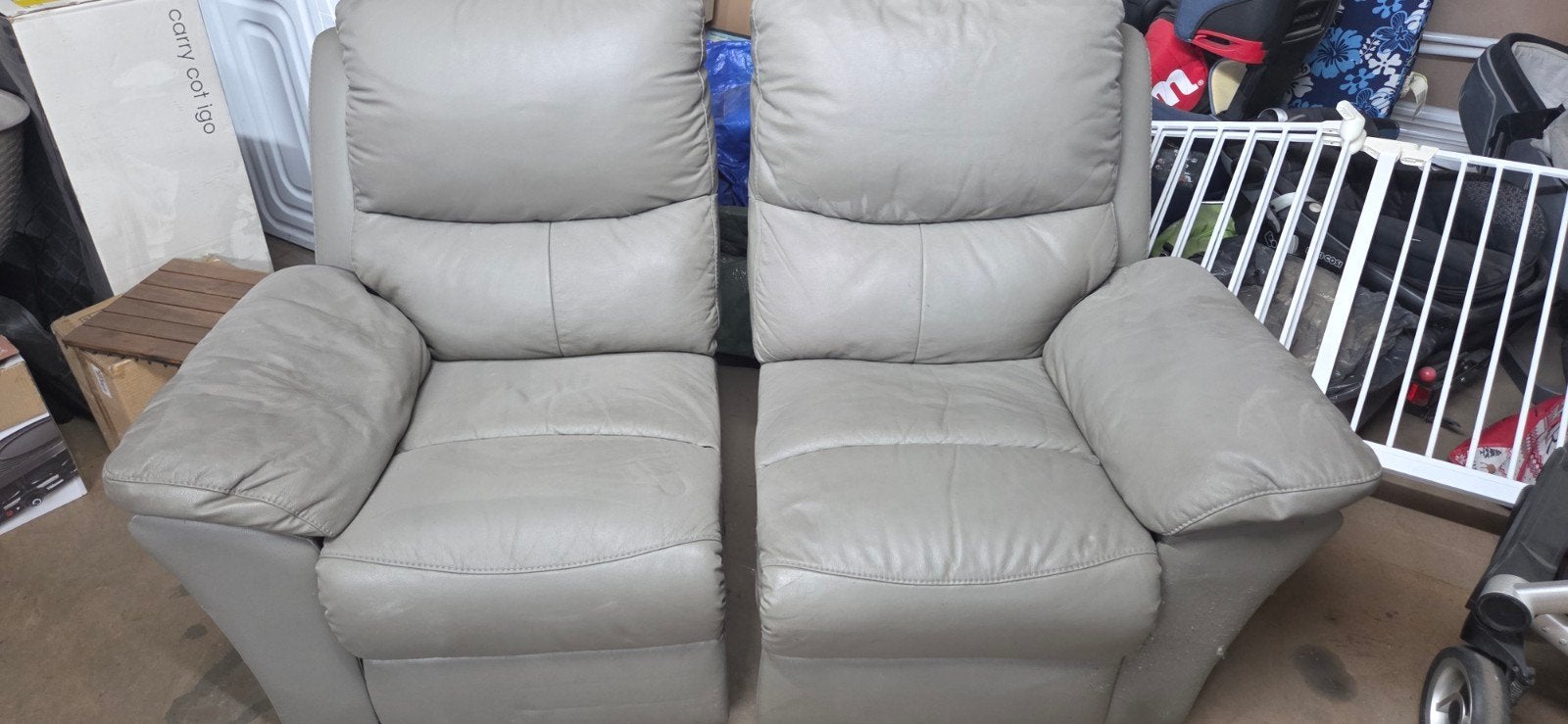 Gratis halve relax zetels, Huis en Inrichting, Zetels | Zetels, Gebruikt, Rechte bank, Tweepersoons, Leer, Ophalen