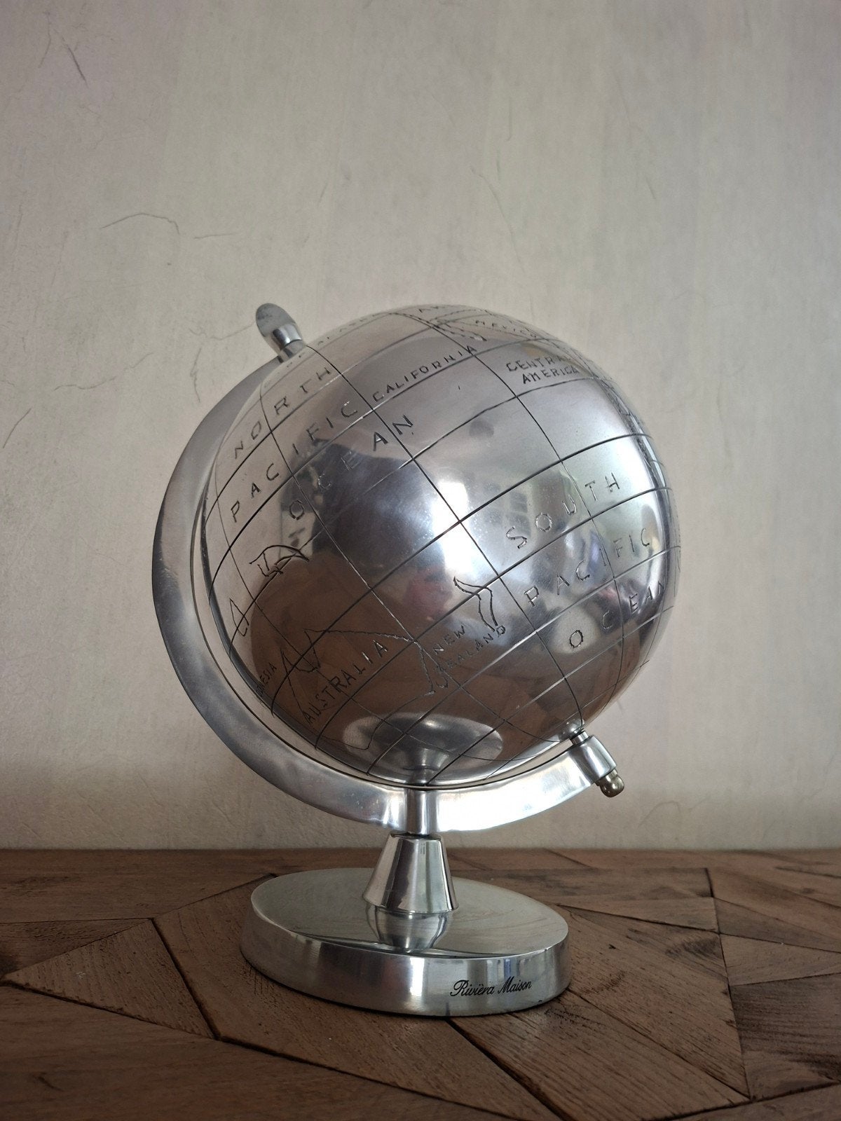 Riviera Maison Globe Statue woonaccessoires nieuwstaat, Enlèvement, Comme neuf