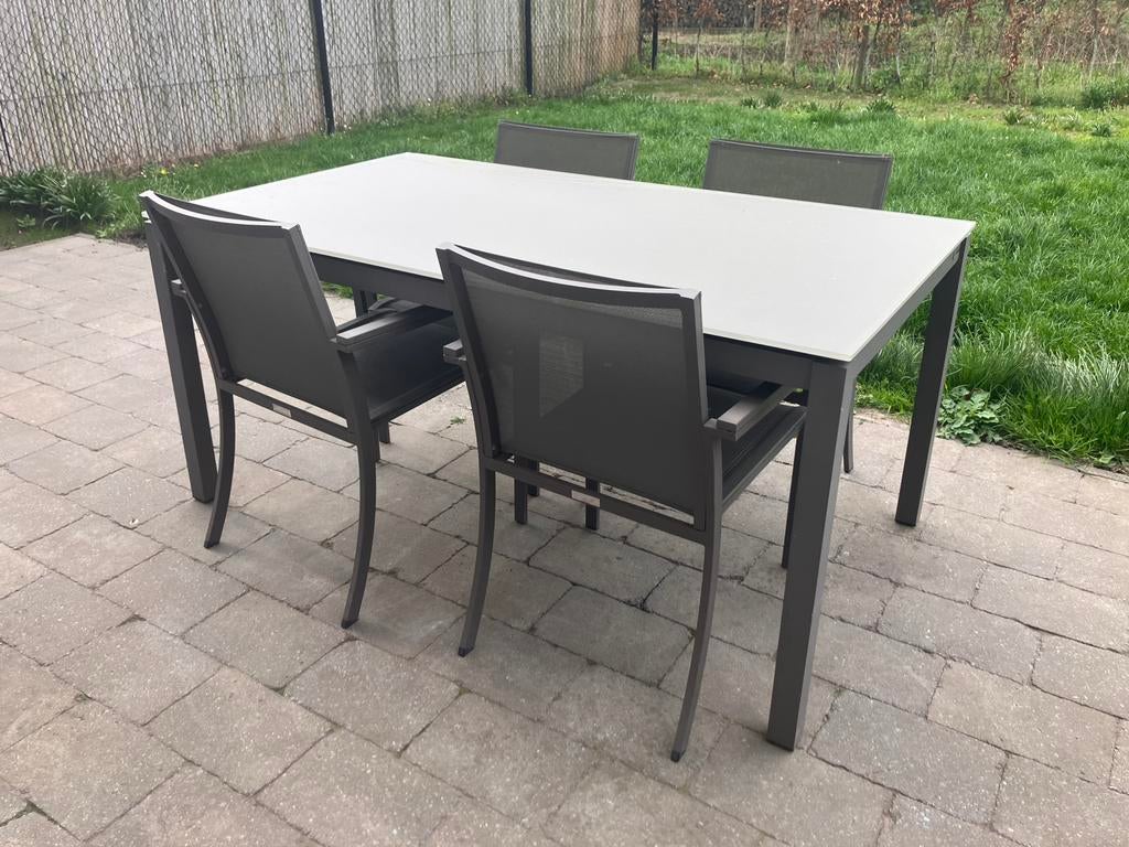Tuinstel, Jati&Kebon aluminium furniture, tafel + 4 stoelen, Ophalen, 4 zitplaatsen, Aluminium, Zo goed als nieuw