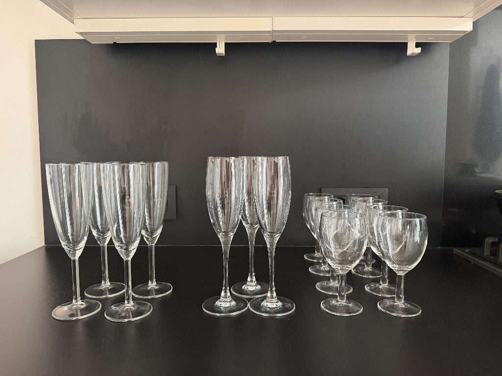 Set van wijn- en champagneglazen, Ophalen, Gebruikt, Glas, Glas of Glazen