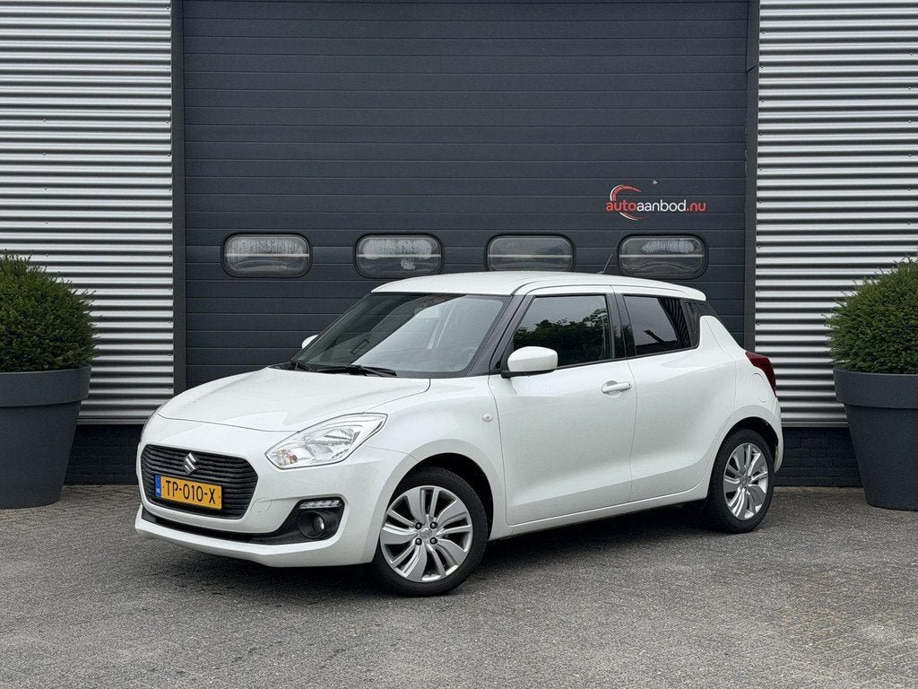 Suzuki Swift 1.2 Select | Navigatie | Camera | DAB | Lichtme, Auto's, Voorwielaandrijving, Stof, 4 cilinders, 400 kg