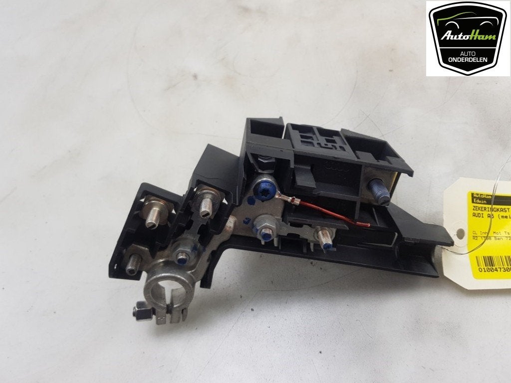 BOITIER FUSIBLES Audi A5 Cabrio (8F7) (|8J0915459|), Utilisé, Audi