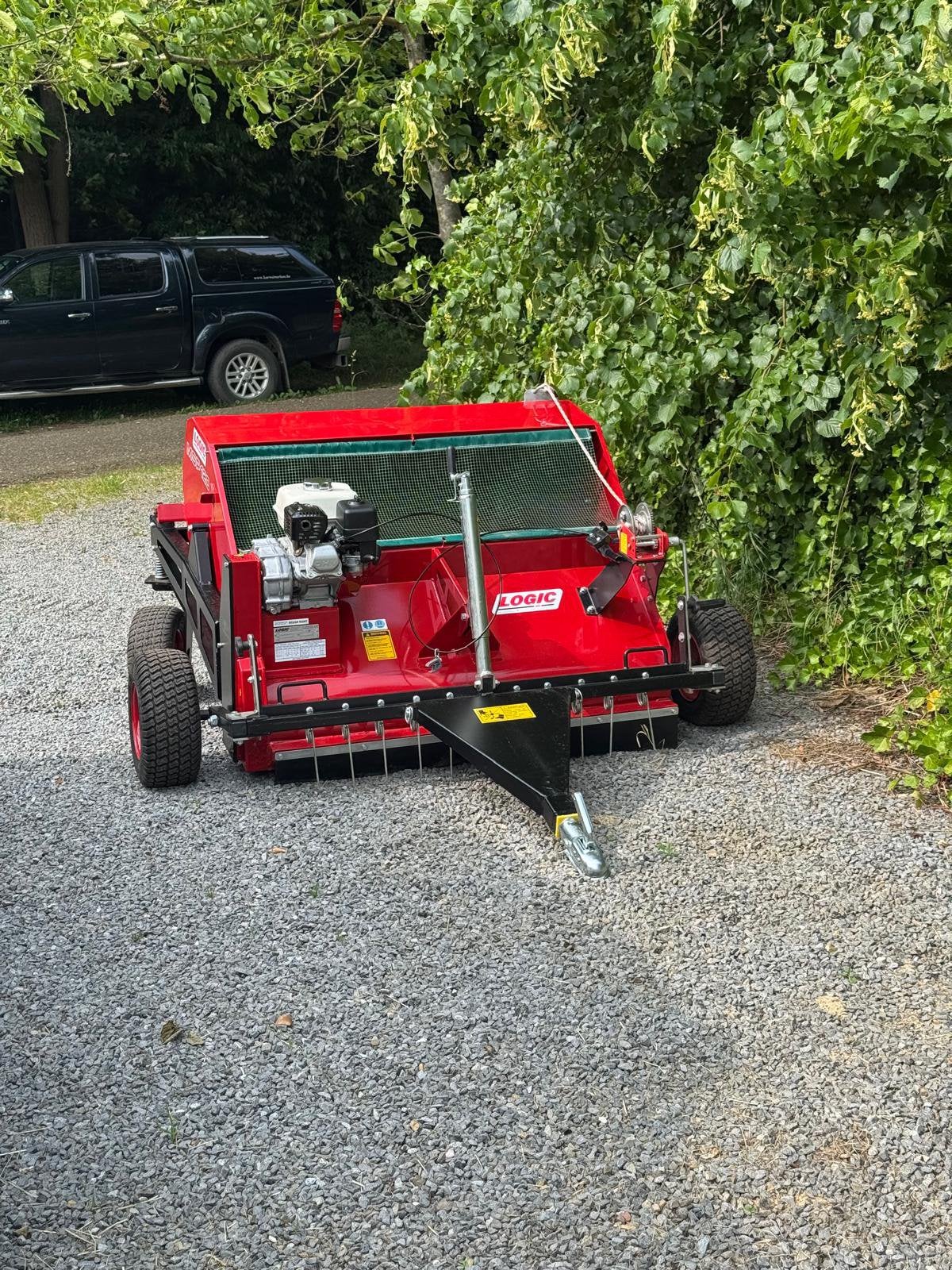 Paddock cleaner veegmachine met opvangbak, Tuin en Terras, Veegmachines, Ophalen, Zo goed als nieuw