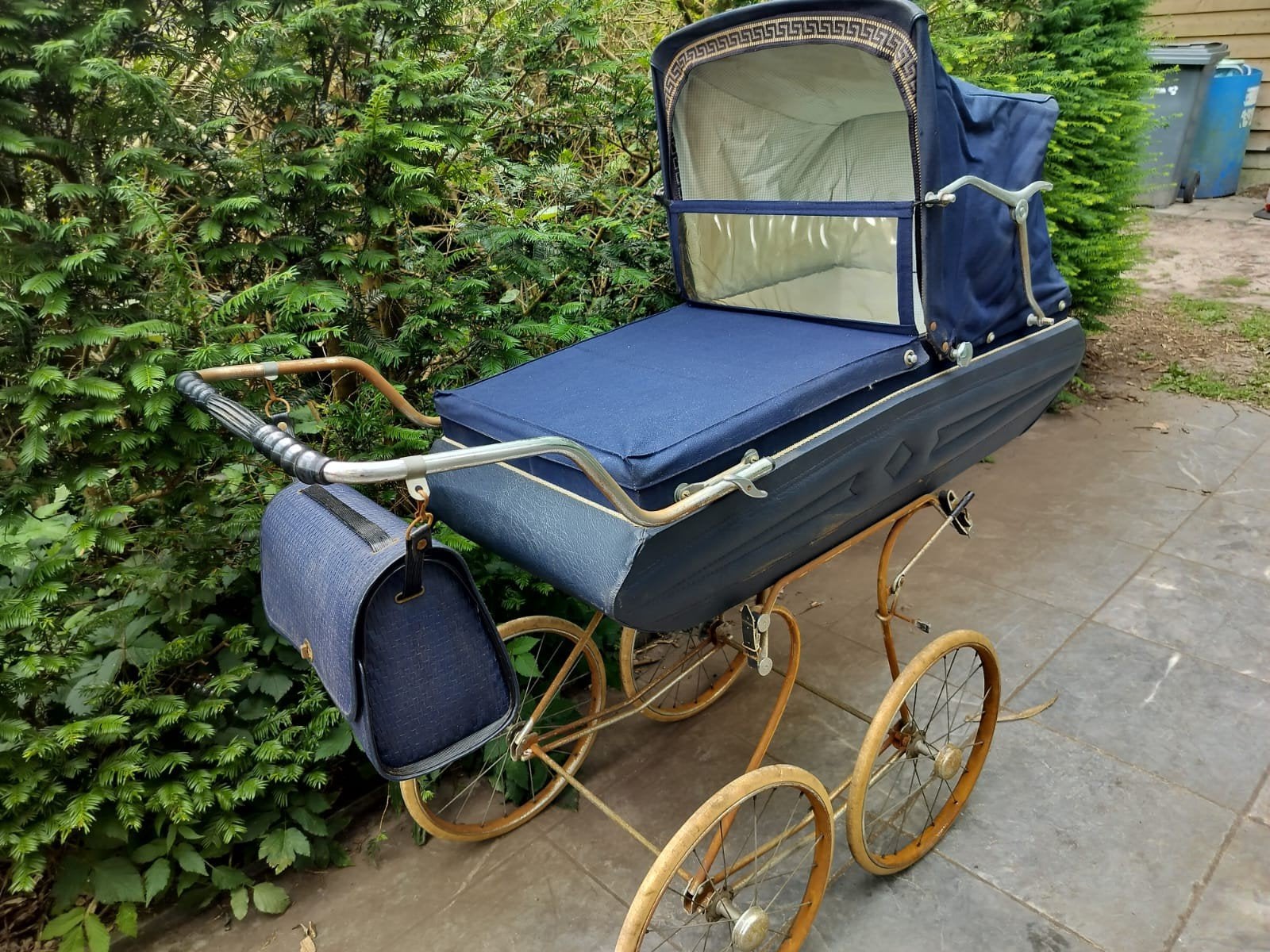 Vintage wandelwagen, Antiek en Kunst, Ophalen