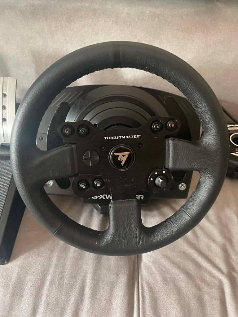 Thrustmaster TS-XW Racer + Pédales — 350€/Phone Trade, Volant de course, Retour de force, Comme neuf, Enlèvement