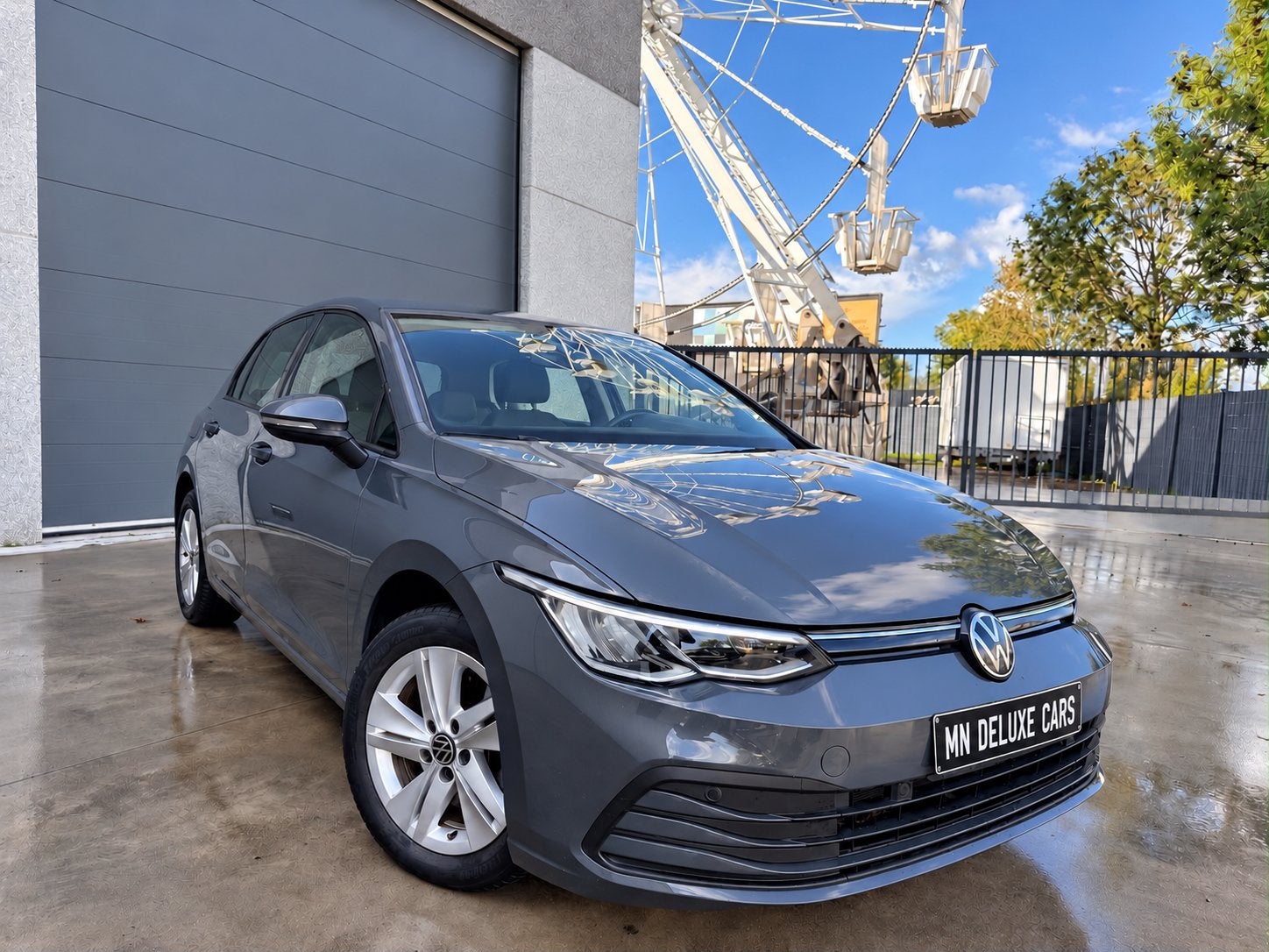 Stijlvolle Volkswagen Golf 2023 eTSI Life DSG – Uitstekend, Autos, Argent ou Gris, Achat, Entreprise, Ordinateur de bord