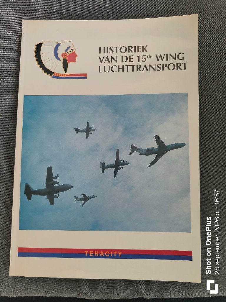 Historiek van de 15 Wing Luchttransport, Verzamelen, Ophalen, Luchtmacht, Boek of Tijdschrift
