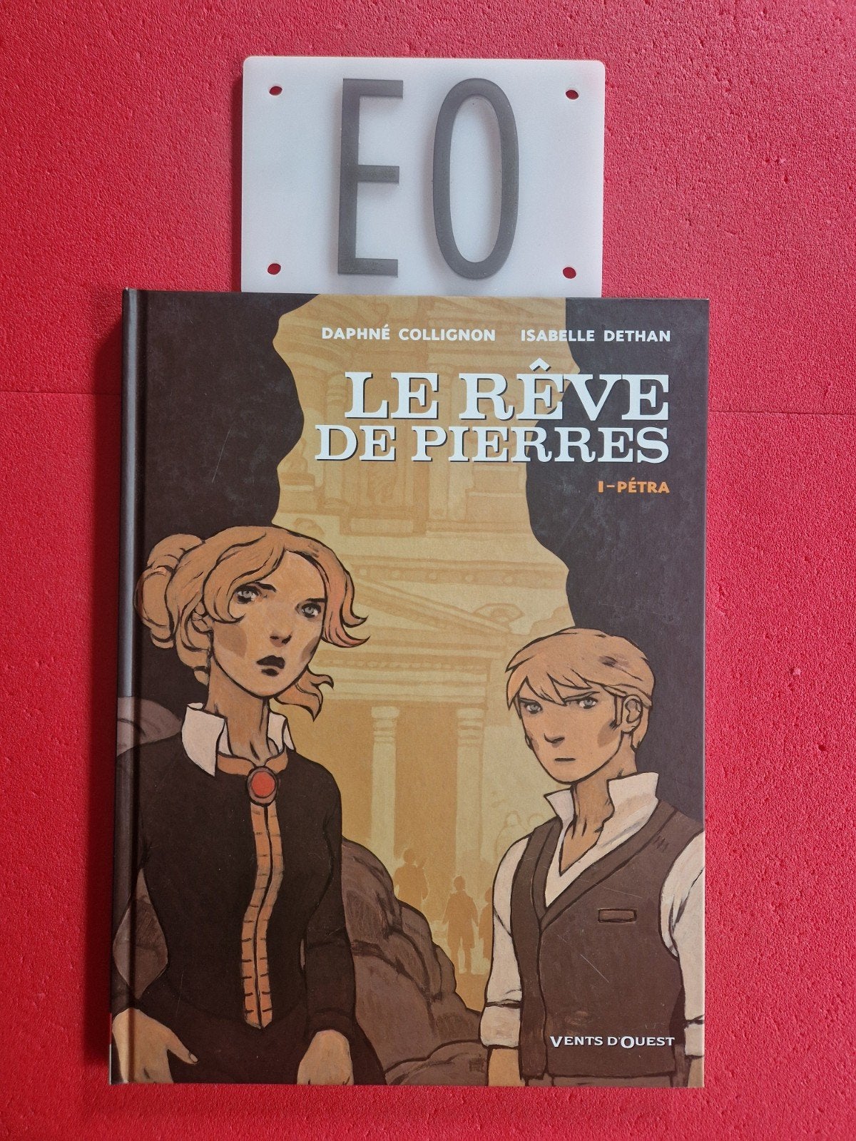 bd le reve de pierres 1,EO, Livres, Enlèvement ou Envoi