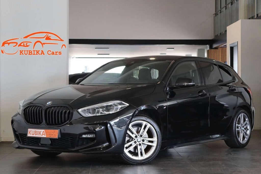 BMW 1 Serie 116 116iA OPF M-Pack Navi CruiseC Leder Garantie, Auto's, Automaat, 116 g/km, 1 Reeks, Gebruikt
