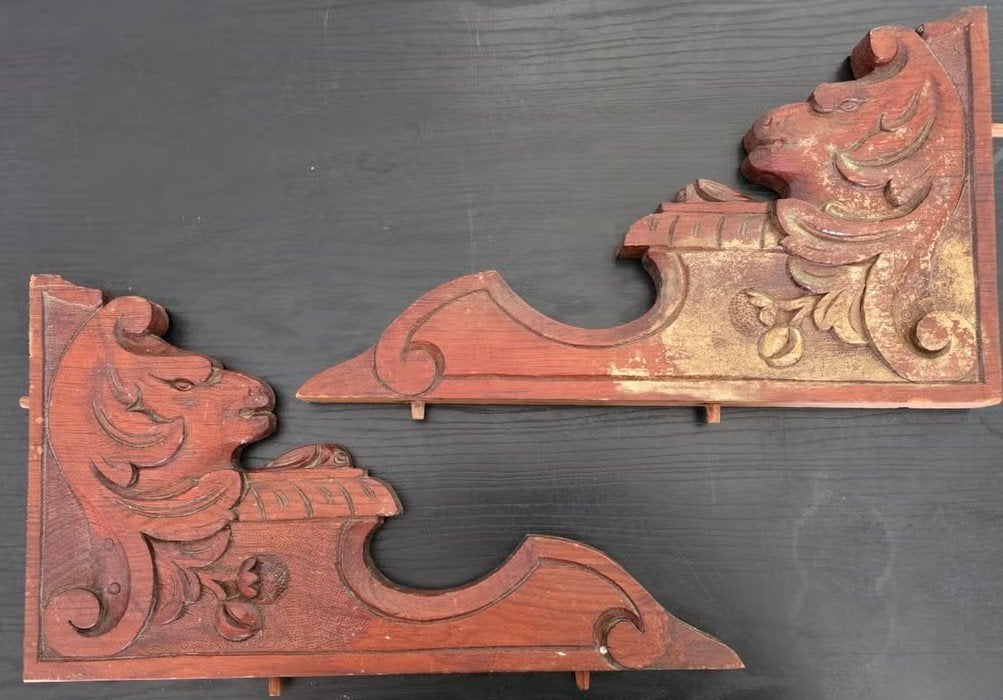 2 antieke handgesneden houten bedkopstukken in massief hout, Antiek en Kunst, Houtsnijwerk, Ophalen of Verzenden, 20 - 50 cm, Hout