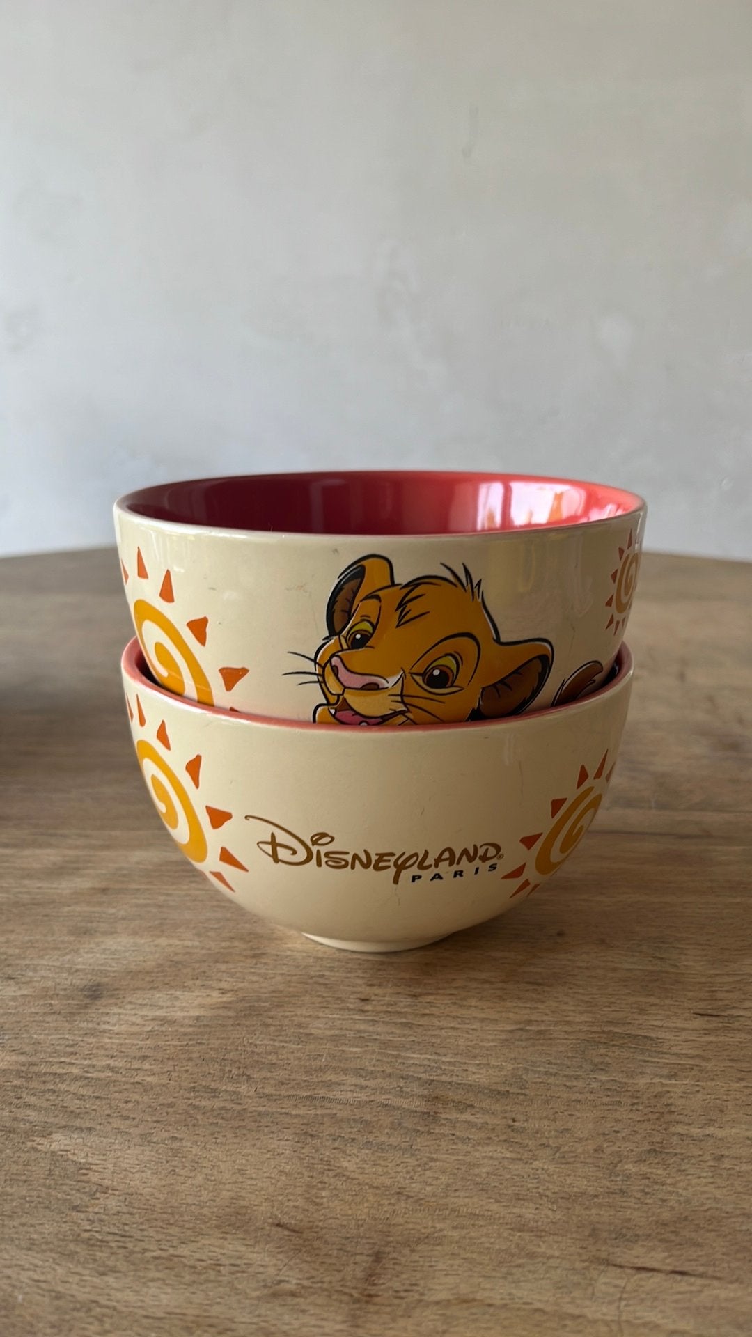Lot de 2 bols DisneyLand Paris, Maison & Meubles, Enlèvement, Utilisé, Autres types, Autres styles