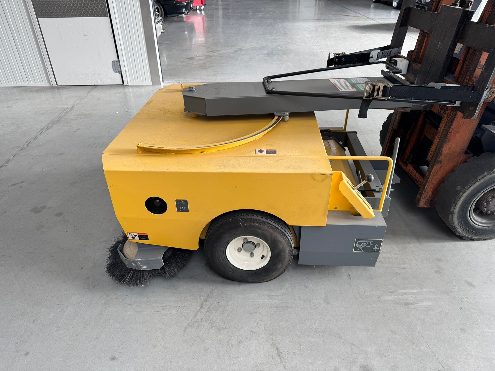 Veegmachine heftruck Smartsweep, Tuin en Terras, Ophalen, Gebruikt