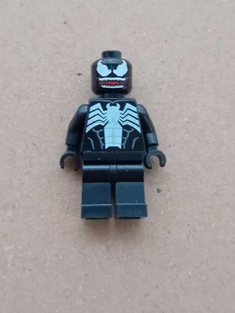 LEGO minifig-Marvel-Venom, Marvel, Lego, Ophalen of Verzenden, Zo goed als nieuw