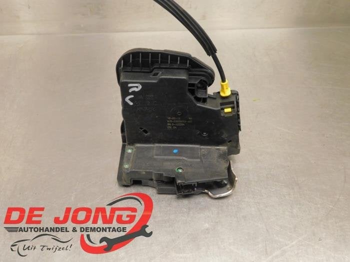 Serrure portière mécanique 4portes avant droite d'un Opel, Autos : Pièces & Accessoires, -, Opel, 3 mois de garantie, Utilisé