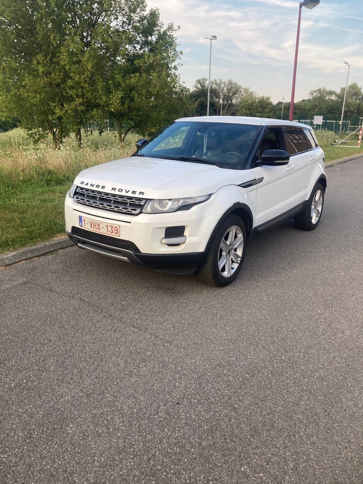 Range Rover évoque 2.2 TD4 150CV, Auto's, Euro 5, Zwart, Wit, Leder
