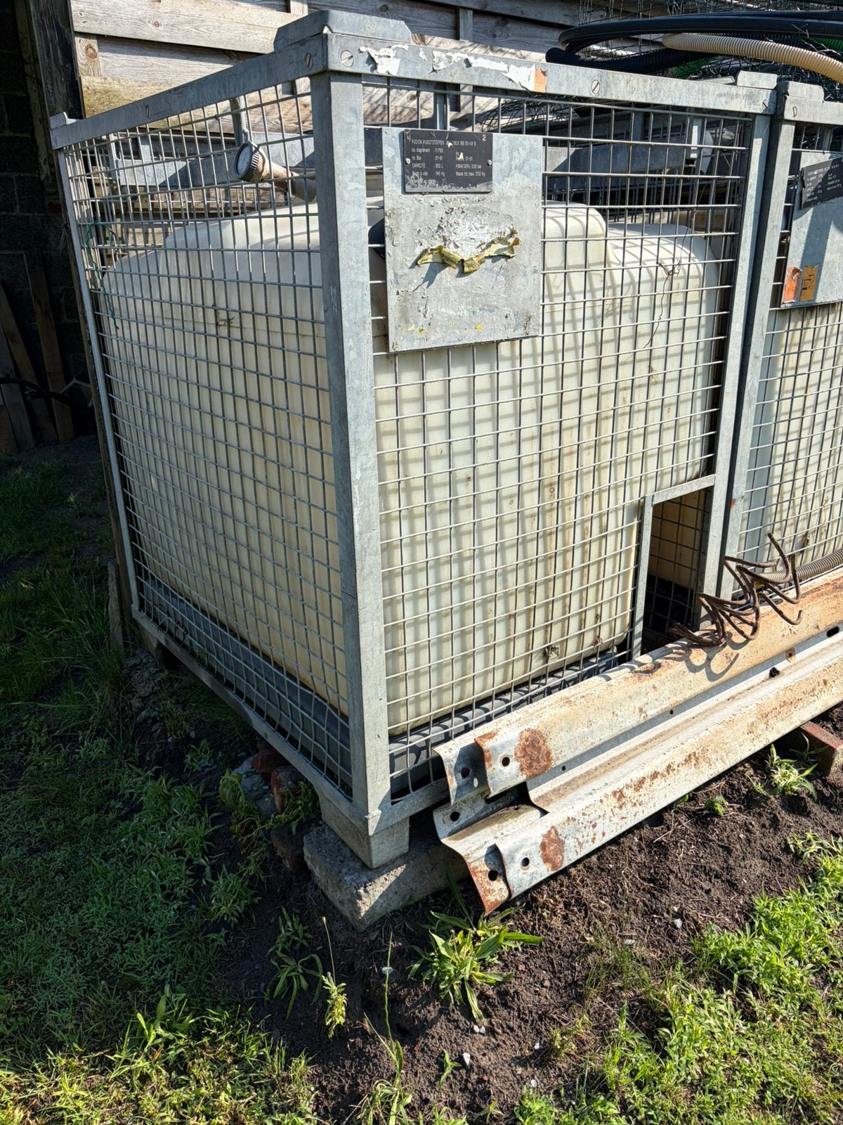 4 zeer sterke mobiele water containers ibc, Ophalen, Gebruikt