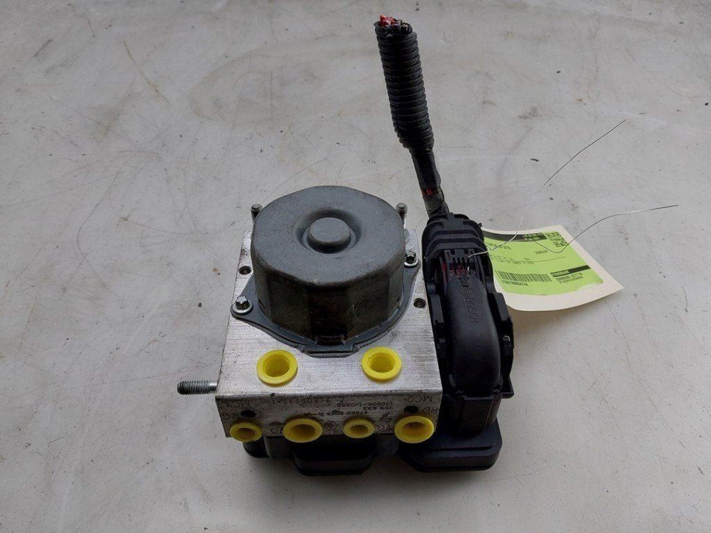 ABS POMP Renault Captur (2R) (01-2013/-), Robert Bosch AG, Gebruikt, Renault, Robert-Bosch-Allee 1
74232  Abstatt, DE