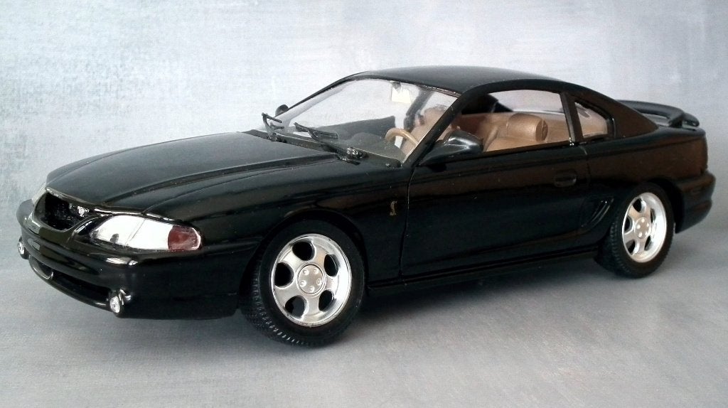 Jouef Evolution 1/18 - Ford Mustang GT Cobra Coupé 1994, Enlèvement ou Envoi, Comme neuf, Voiture, Autres marques