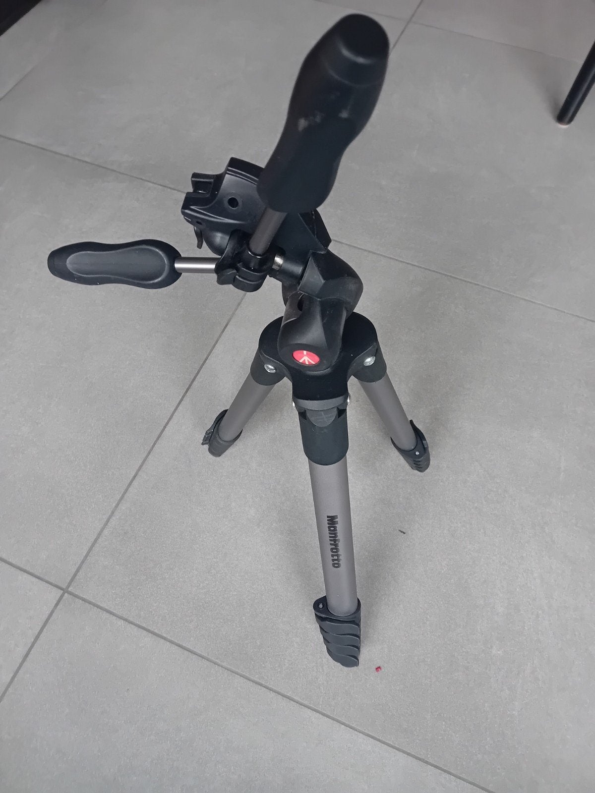 statief, Enlèvement, Comme neuf, 150 à 175 cm, Manfrotto
