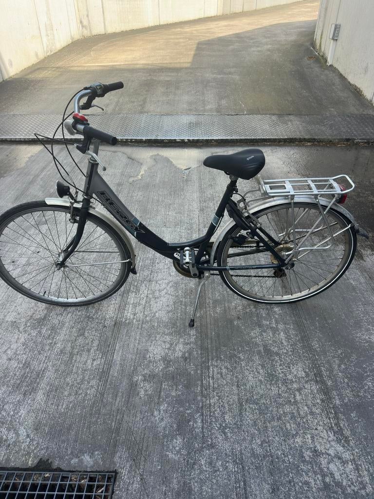 Damesfiets BERGY, Fietsen en Brommers, Ophalen, Gebruikt