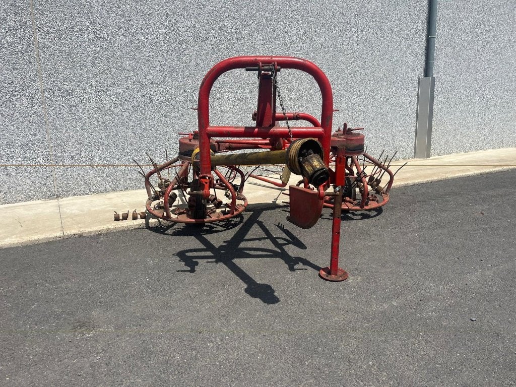 hooier merk STRELA, Ophalen