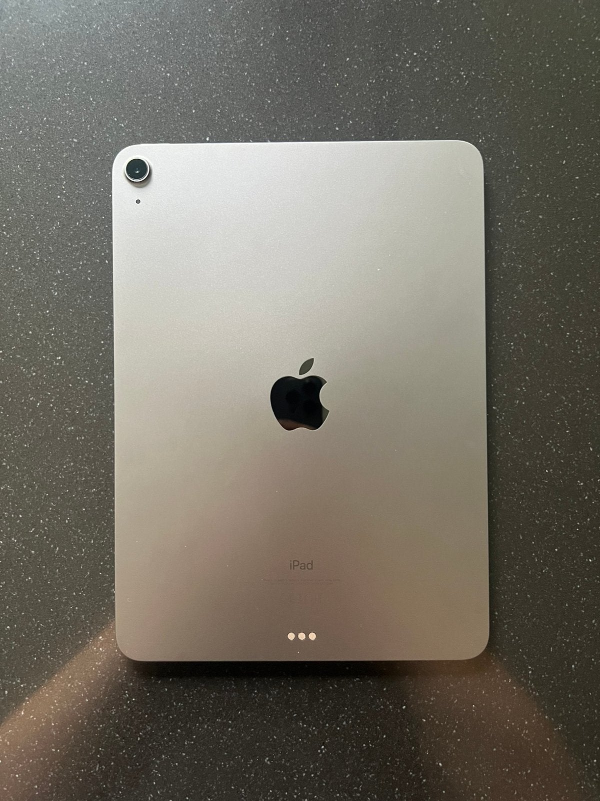 Apple iPad Air 4 64GB Wi-Fi + Accessoires, Computers en Software, Apple iPads, Apple iPad, 11 inch, Ophalen of Verzenden, Zo goed als nieuw