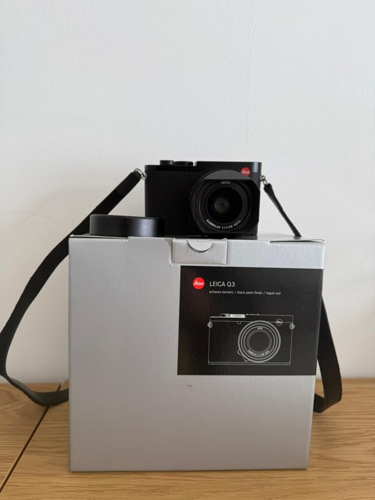 Leica Q3 (factuur en garantie 05/2027), Audio, Tv en Foto, Fotocamera's Analoog, Ophalen, Gebruikt, Leica
