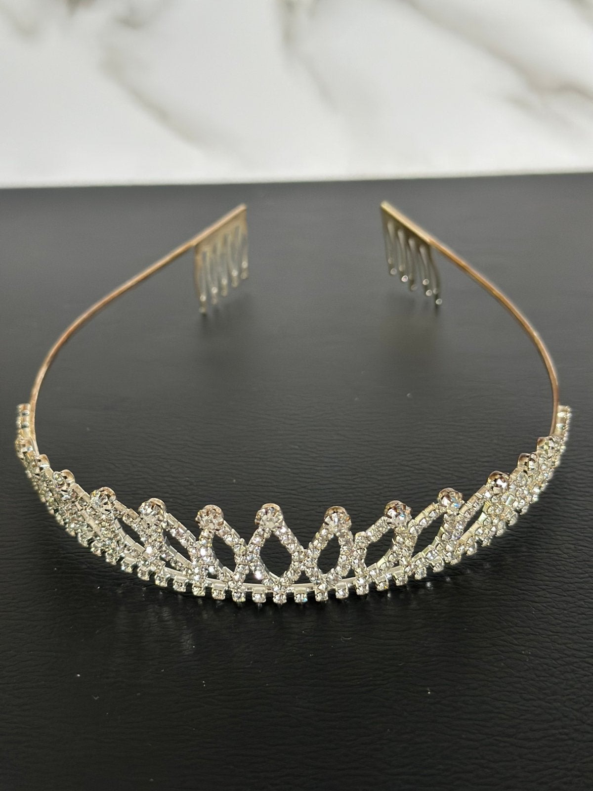 Couronne argentée avec strass, Enlèvement ou Envoi, Utilisé, Avec strass, Argent
