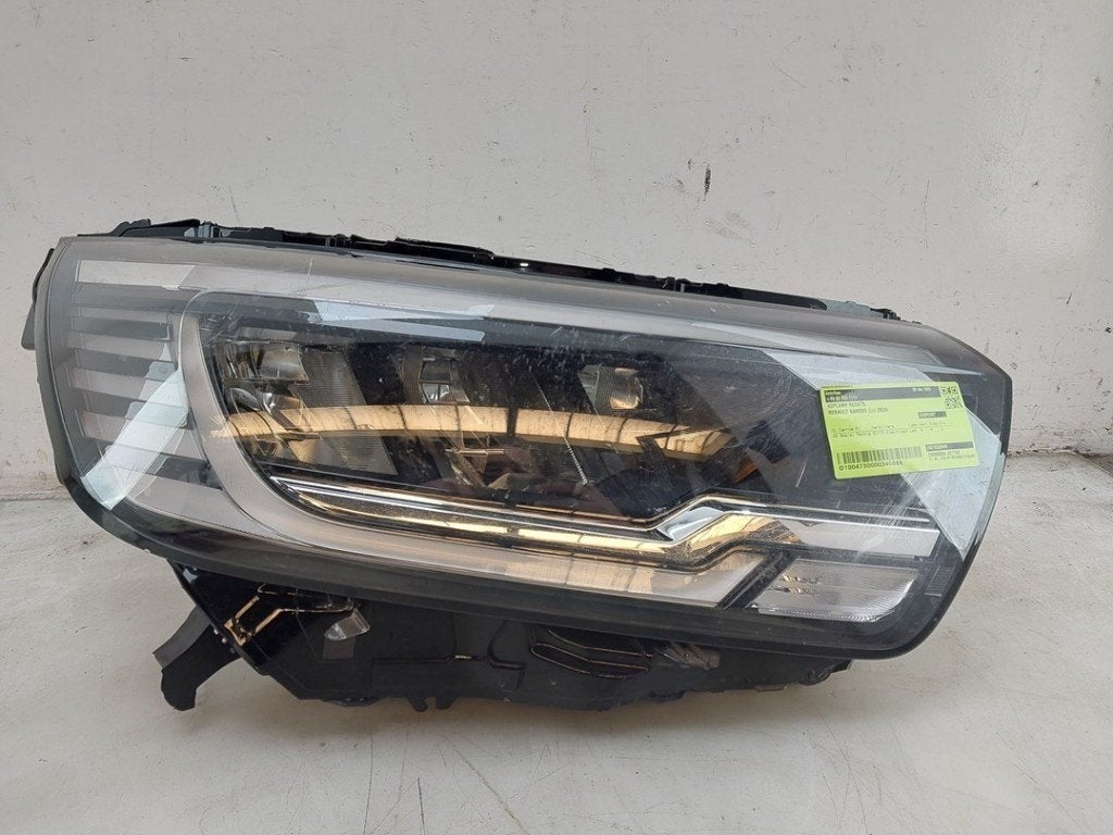 PHARE / OPTIQUE AVANT DROIT Renault Kangoo Express (RFK), Dhr. J. Ham, Renault, Administratie@autoham.nl, Utilisé