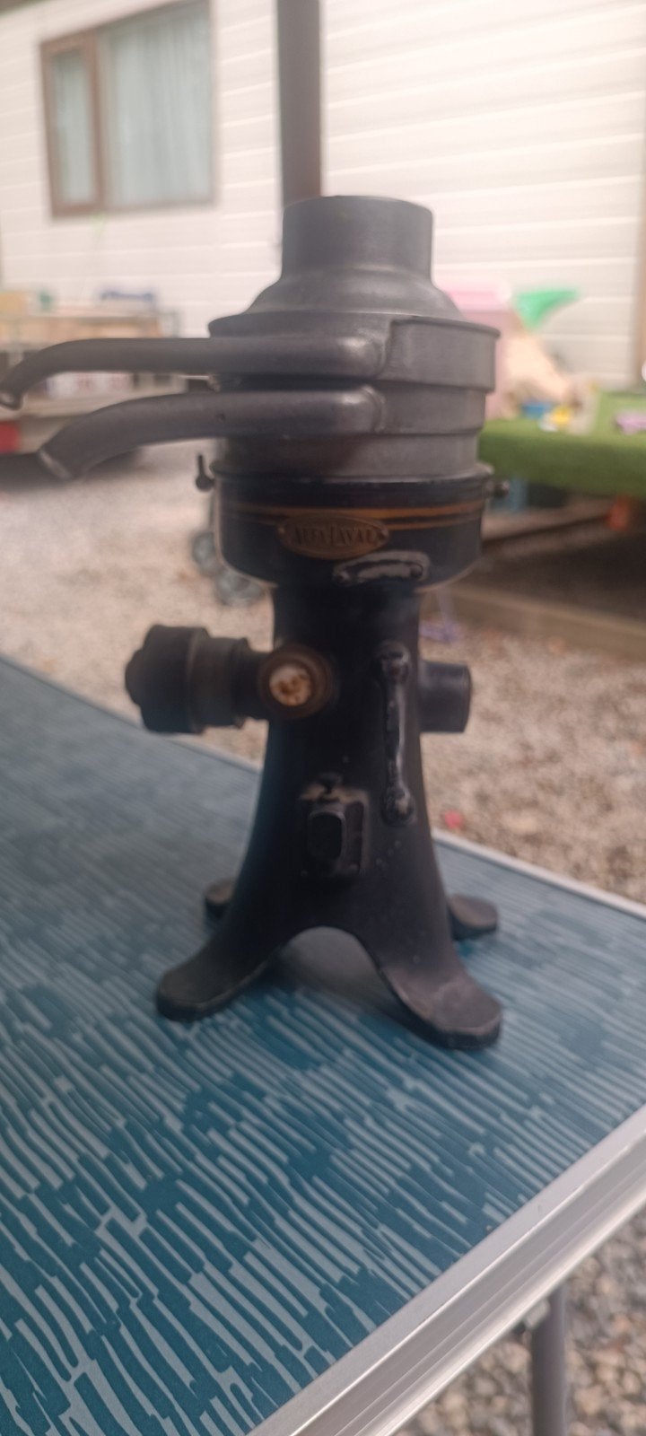 antieke roomseparator, Ophalen