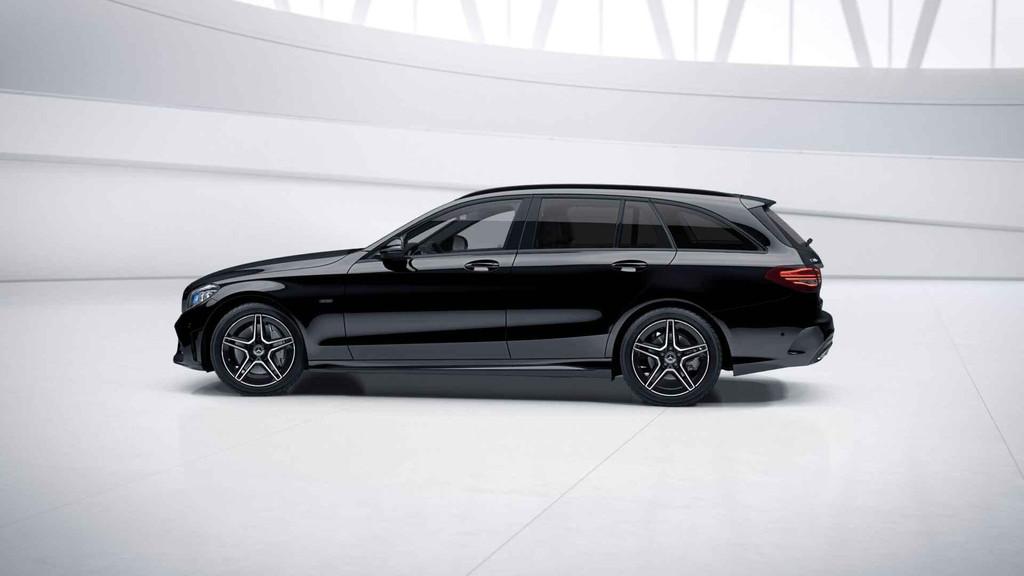Mercedes-Benz C-klasse 300 e Break AMG Line | Verwarmde Zete, Auto's, Mercedes-Benz, Automaat, 4 cilinders, Plug-in hybride, Bedrijf