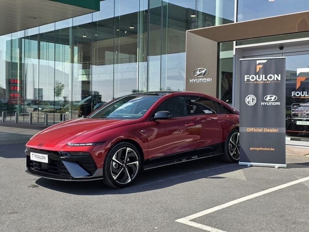 Hyundai Ioniq 6 84 kWh Balance N-Line Sunroof | DEMO, Automaat, Zwart, https://public.car-pass.be/vhr/b8bb2b20-bf60-4d1c-a859-0b7c3d036ea0