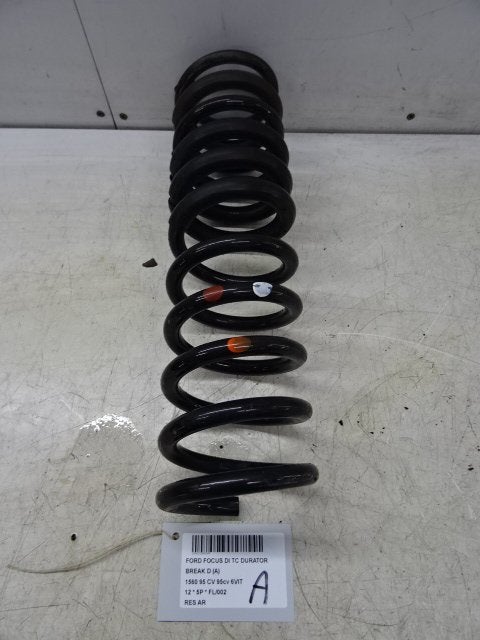 SCHROEFVEER ACHTER Ford Focus 3 Wagon (01-2010/02-2020), Gebruikt, Henry-Ford-Straße  1
50735  Köln, DE, Ford-Werke GmbH, Kunden@ford.com