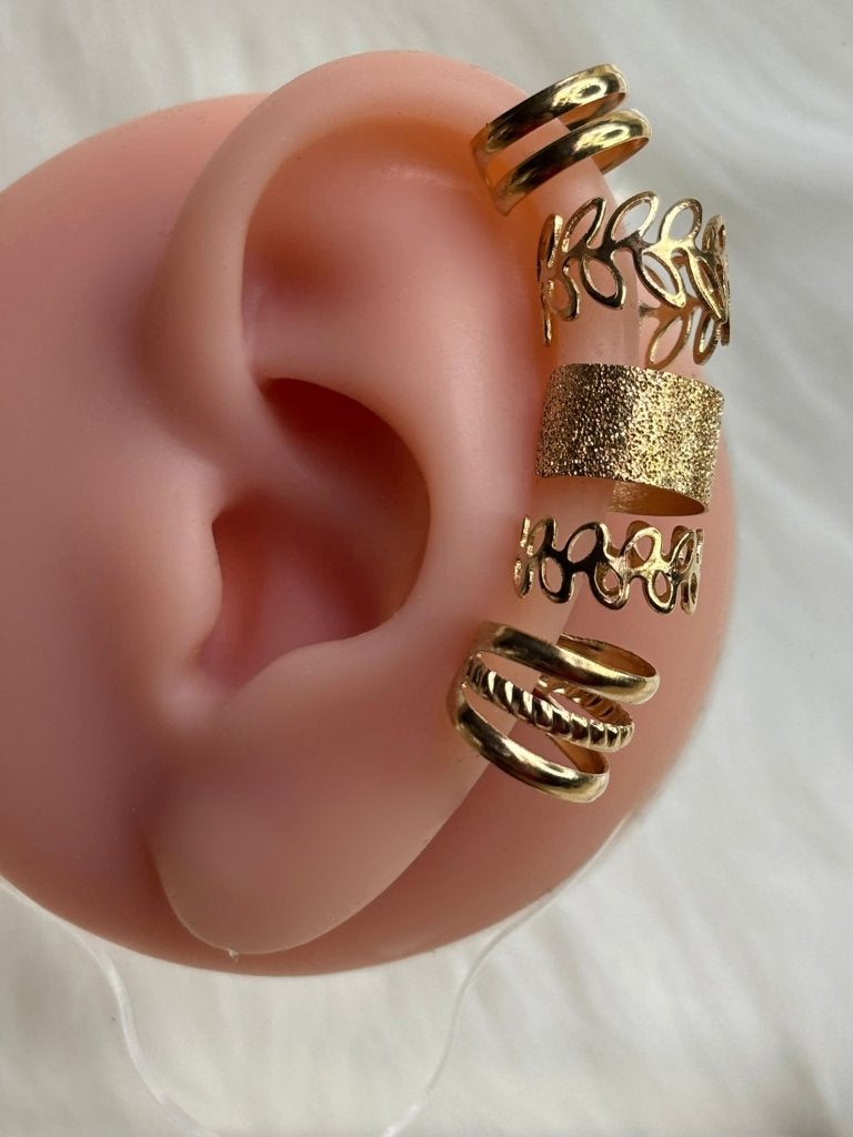 5 stuks gouden oorboeien - Chic & Trendy (MO012), Handtassen en Accessoires, Oorbellen, Verzenden, Nieuw, Goud, Overige materialen